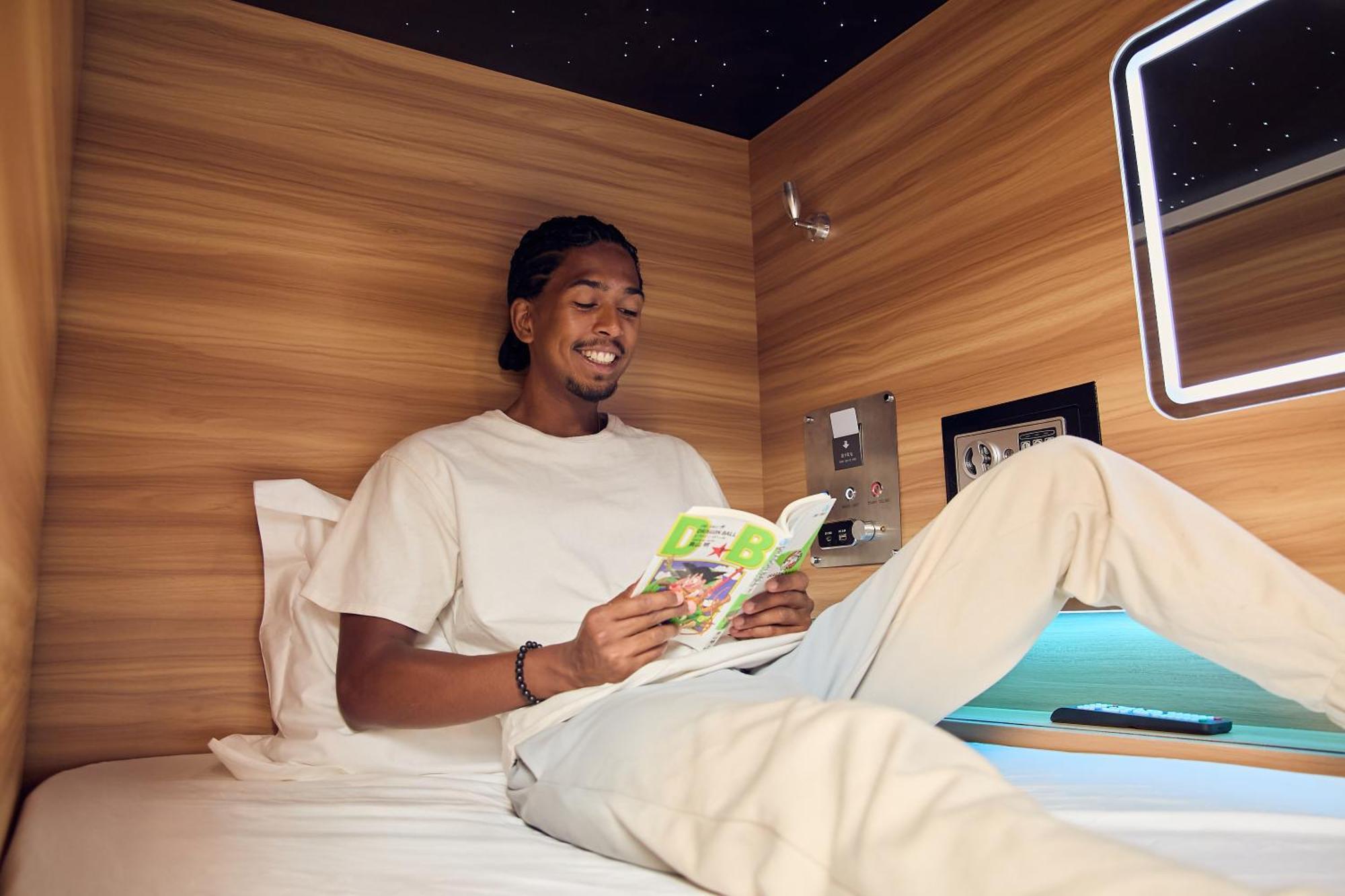 Capsule Hotel Montréal Dış mekan fotoğraf